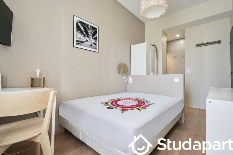 Chambre - 10 m² - 1 pièce