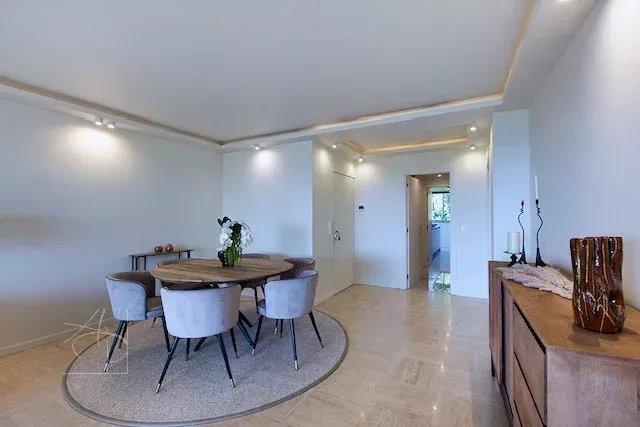 Appartement - 103 m² - 4 pièces