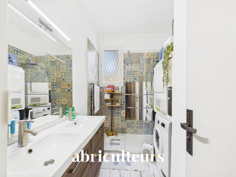 Appartement ancien - 56 m² - 2 pièces