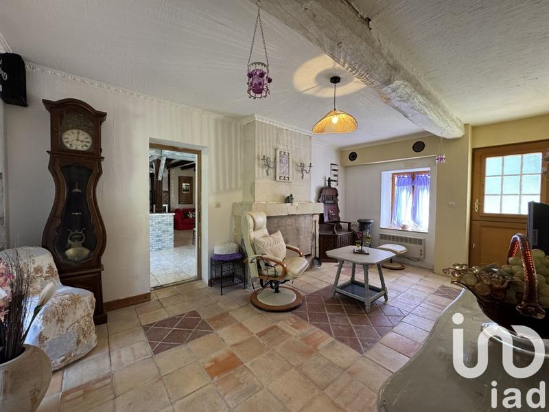 Maison - 203 m² - 9 pièces