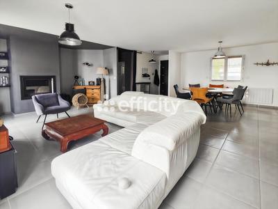 Maison - 131 m² - 5 pièces