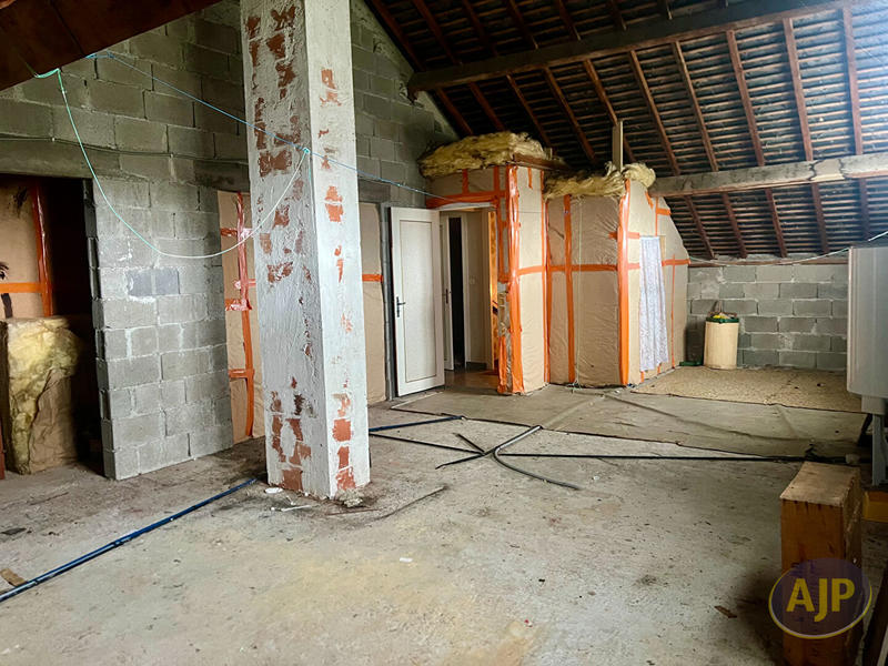 Maison - 117 m² - 6 pièces