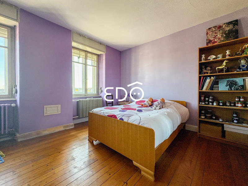 Appartement - 172 m² - 6 pièces