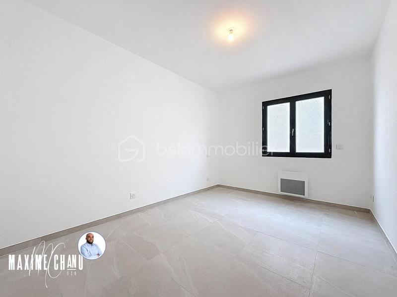 Maison - 102 m² - 4 pièces