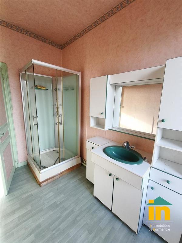 Maison de ville - 121 m² - 5 pièces