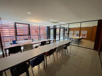 Bureau - 81 m²