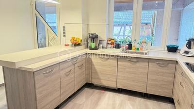 Maison - 131 m² - 7 pièces