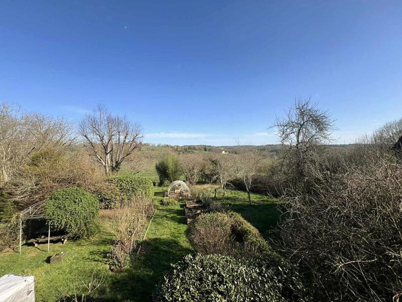 Maison - 80 m² - 5 pièces