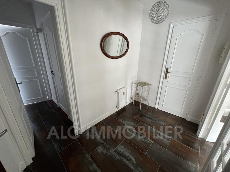 Appartement - 124 m² - 5 pièces