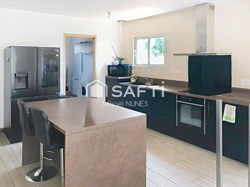 Maison - 130 m² - 5 pièces