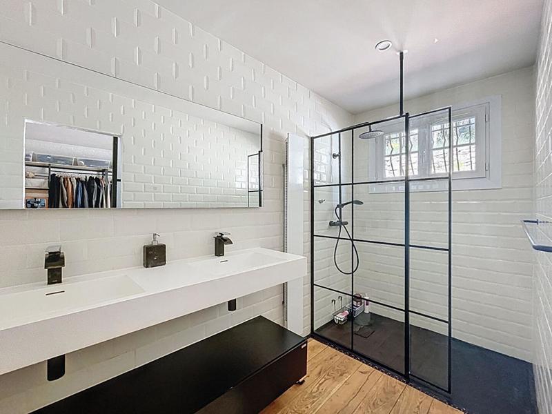 Maison - 142 m² - 6 pièces