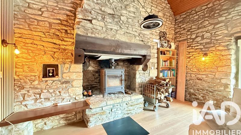 Maison - 154 m² - 2 pièces