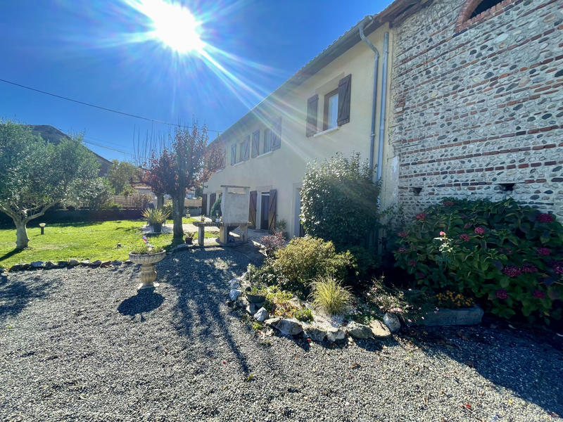 Maison - 183 m² - 5 pièces