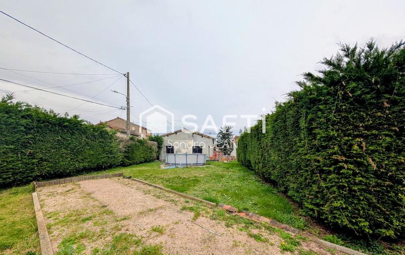 Maison - 90 m² - 5 pièces