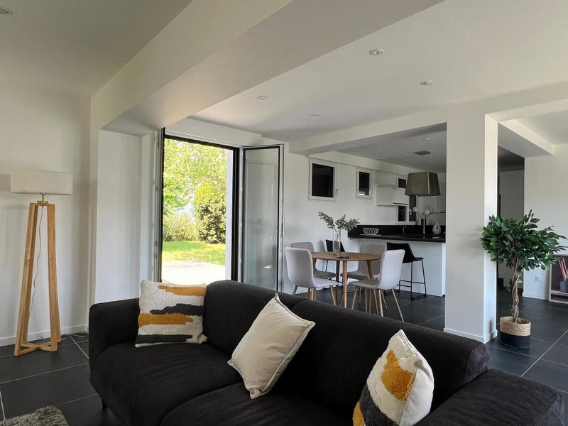 Maison - 112 m² - 4 pièces