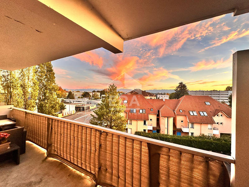 Appartement - 81 m² - 3 pièces