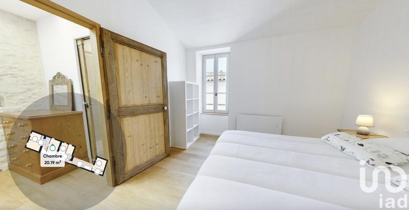 Maison de village - 238 m² - 10 pièces