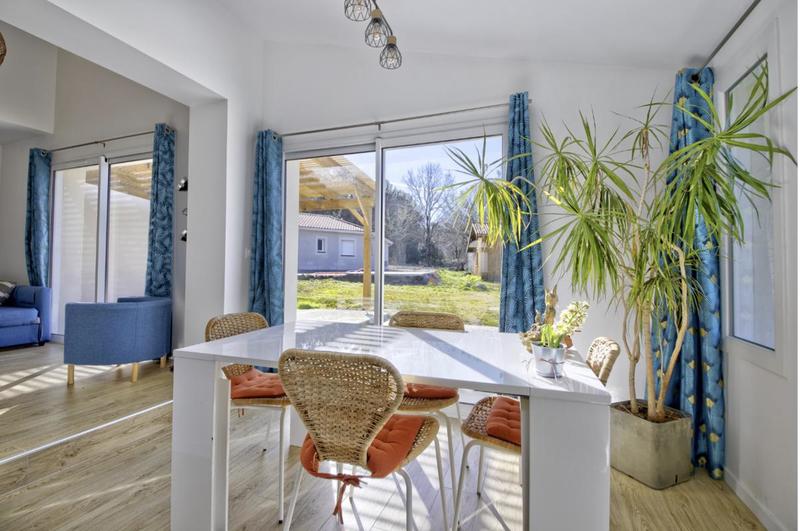 Maison - 193 m² - 8 pièces