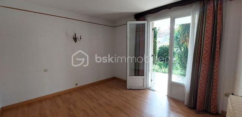 Maison - 161 m² - 7 pièces