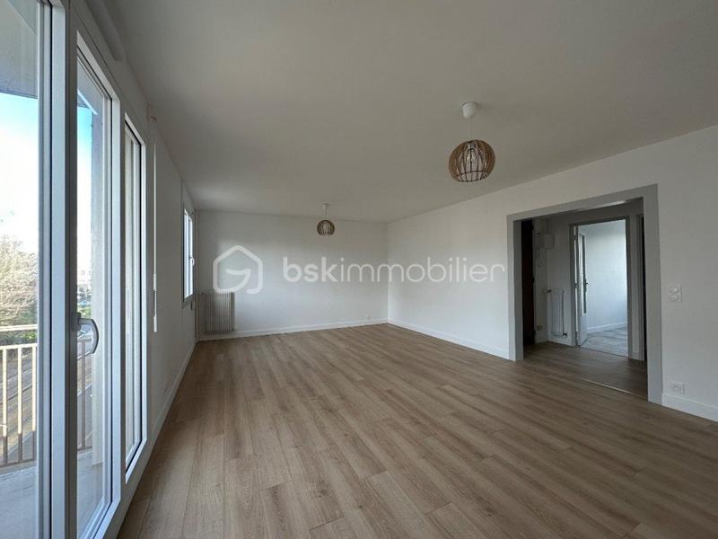 Appartement - 72 m² - 3 pièces