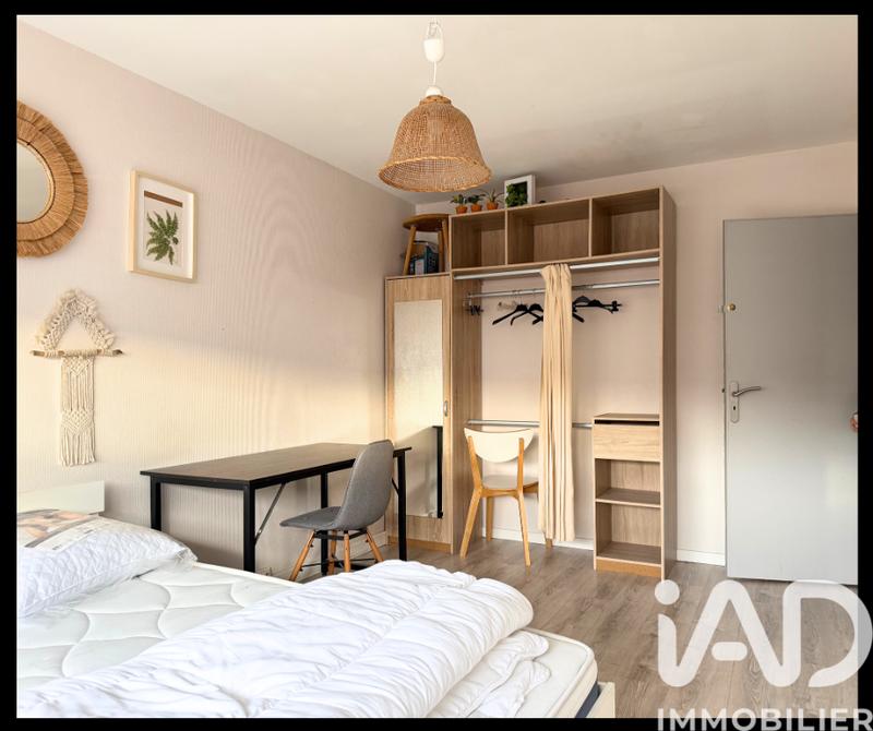 Appartement - 95 m² - 5 pièces
