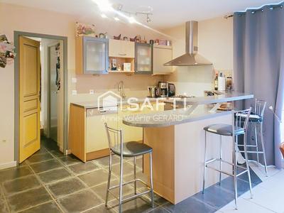 Maison - 146 m² - 5 pièces