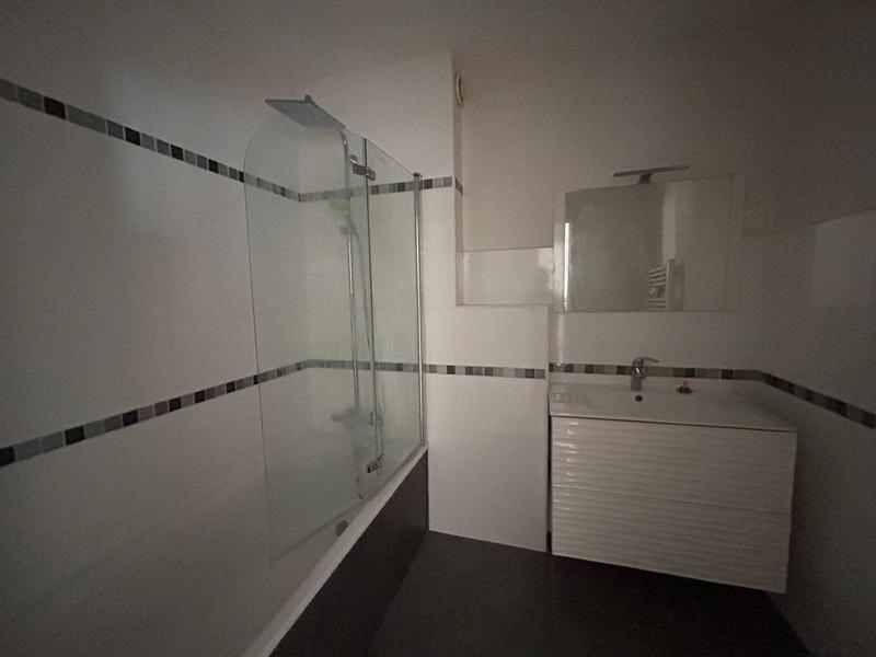 Appartement - 100 m² - 4 pièces