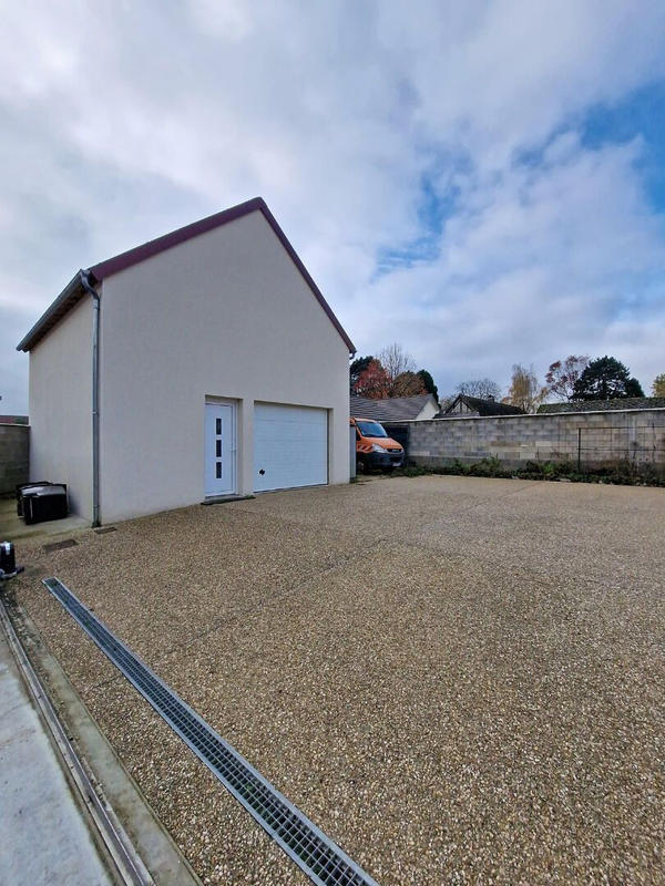 Maison - 145 m² - 7 pièces