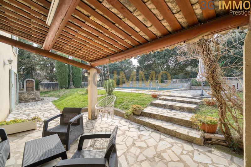 Mas - 280 m² - 9 pièces