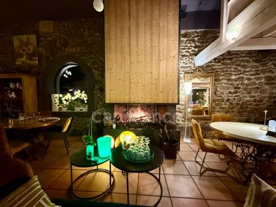 Maison - 132 m² - 11 pièces