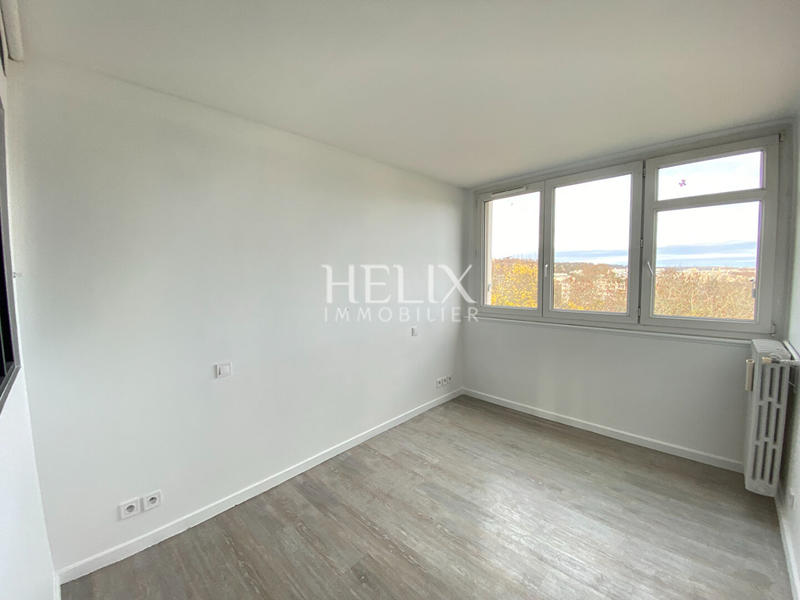 Appartement - 85 m² - 5 pièces