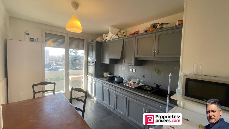 Appartement - 83 m² - 4 pièces