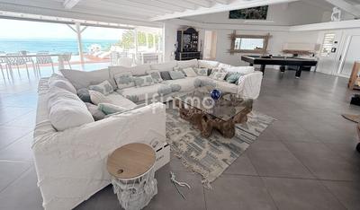 Villa - 250 m² - 6 pièces