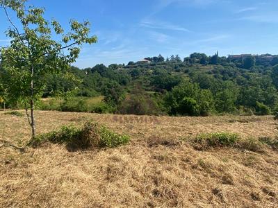 Terrain constructible - 1 845 m²