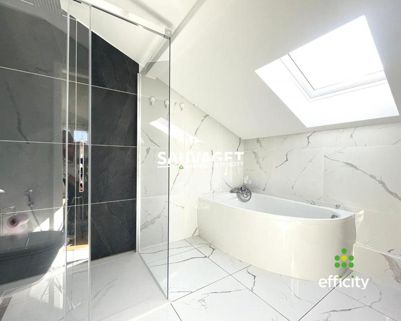 Maison d'architecte - 160 m² - 6 pièces