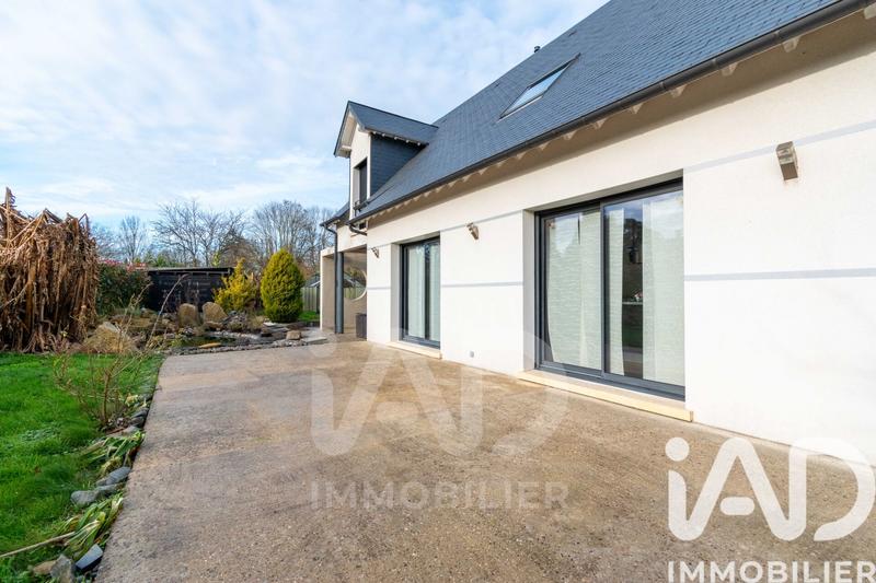 Maison - 195 m² - 6 pièces