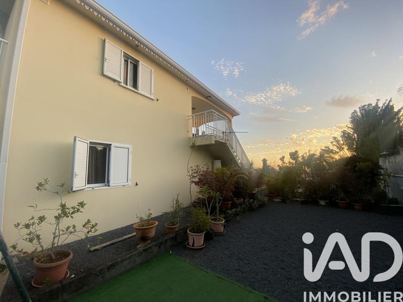 Maison - 198 m² - 5 pièces