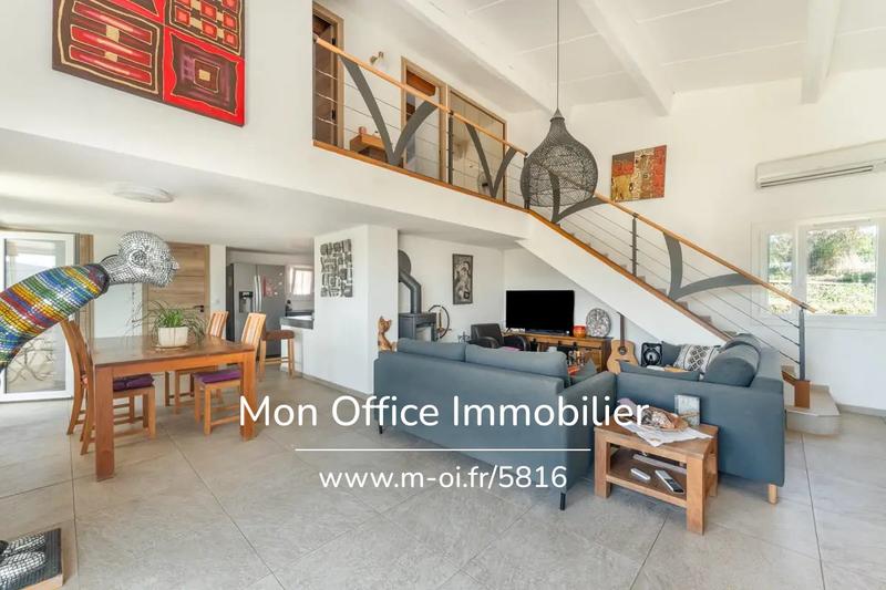 Villa - 124 m² - 4 pièces