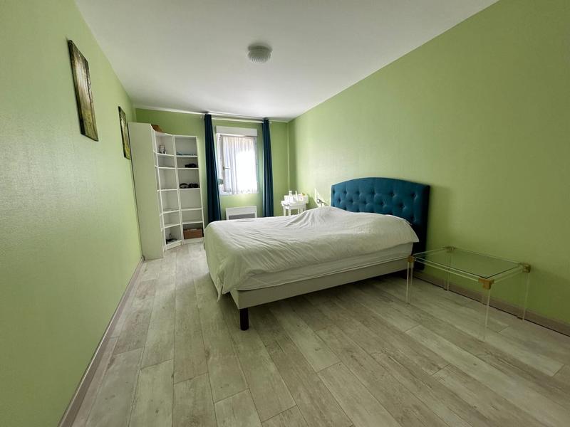 Duplex - 122 m² - 4 pièces