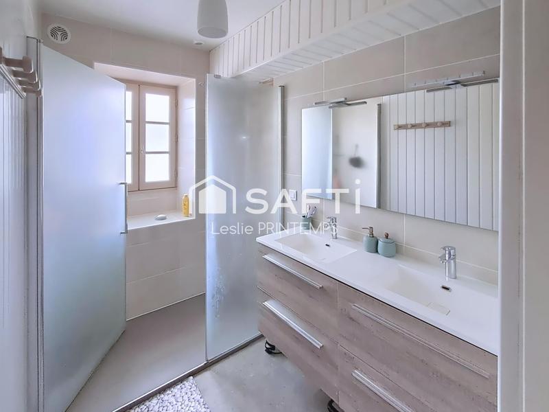 Maison - 189 m² - 7 pièces