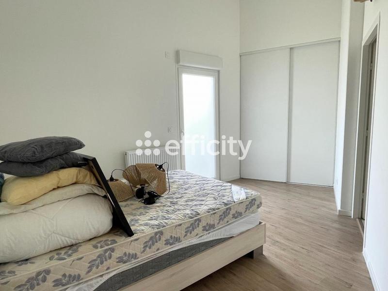 Appartement - 84 m² - 4 pièces