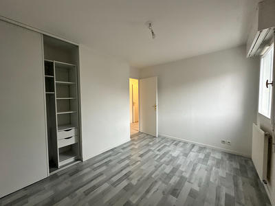 Appartement - 86 m² - 4 pièces