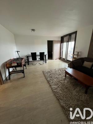 Appartement - 77 m² - 4 pièces