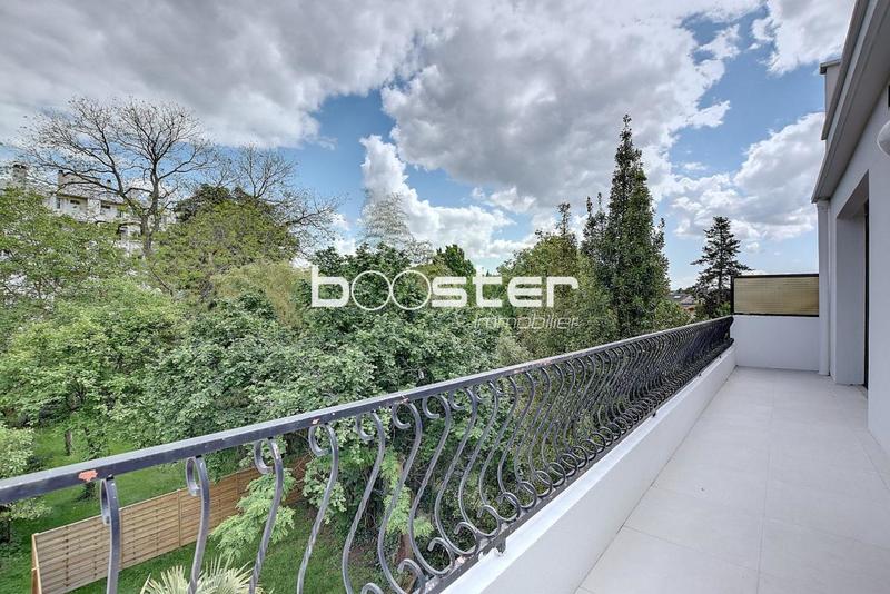 Appartement ancien - 99 m² - 4 pièces