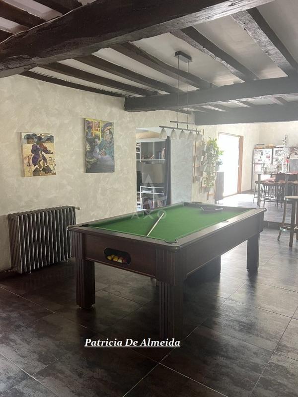 Longère - 251 m² - 9 pièces