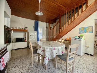 Maison de village - 95 m² - 5 pièces