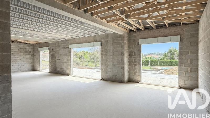 Maison - 140 m² - 4 pièces