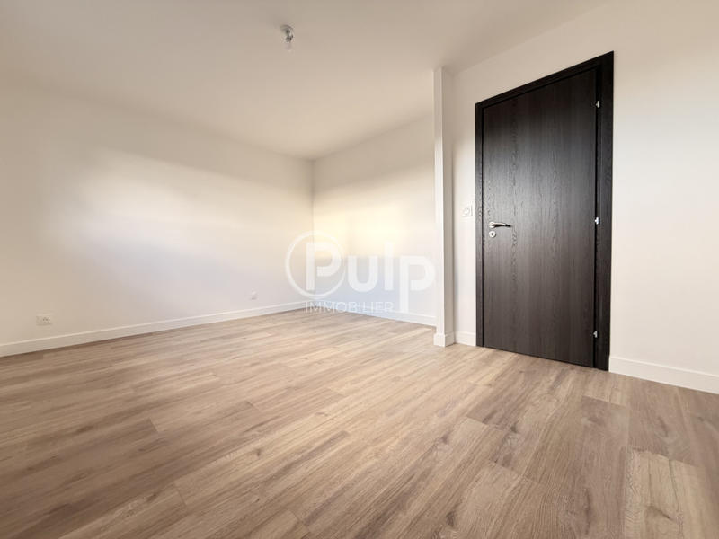 Maison - 91 m² - 6 pièces