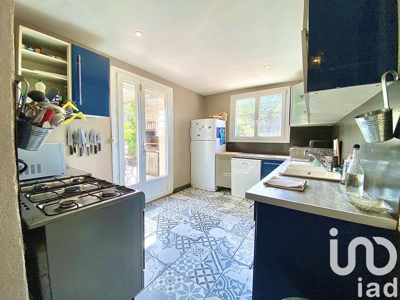 Maison - 303 m² - 19 pièces