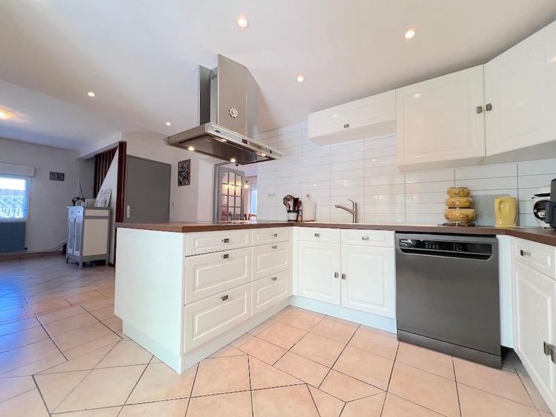 Maison - 109 m² - 4 pièces